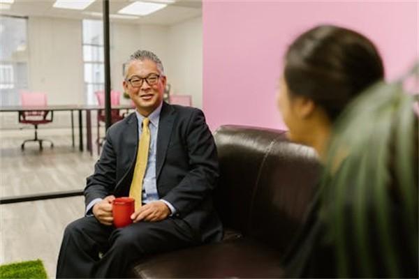 重疾險怎么才能退回保費全額？退保前要考慮什么？看完這篇就了解了！