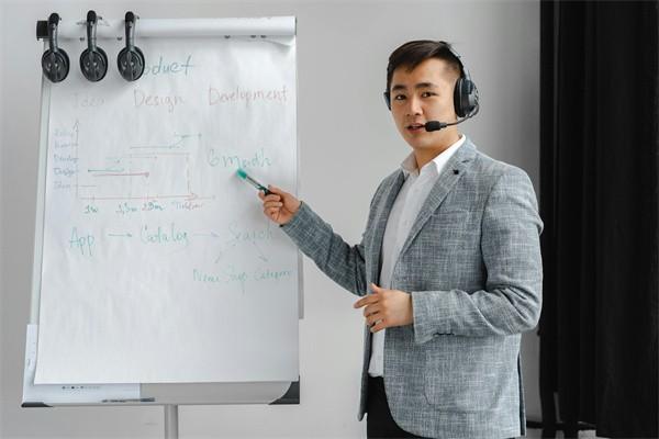 陽光保險(xiǎn)猶豫期后退保能退多少？退保需要注意什么呢？